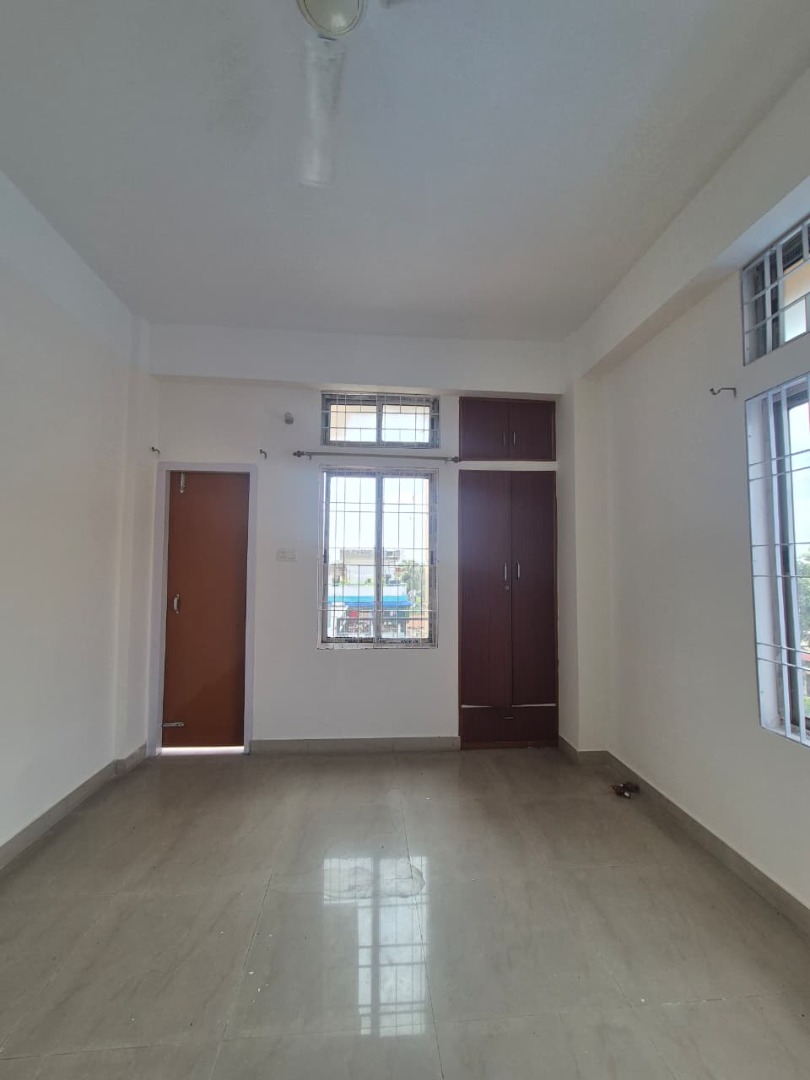 Semi Furnished 3bhk in Chandmari, Guwahati, Assam, India for Rent